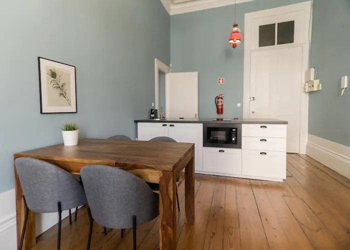 Adorable In Great Area