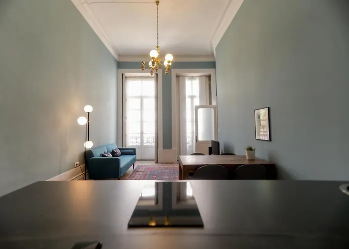 Apartment Adorable In Great Area