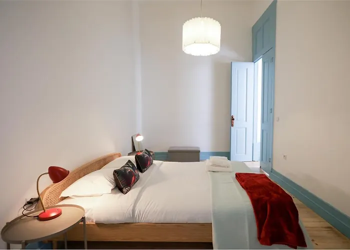 Adorable In Great Area Apartment Porto