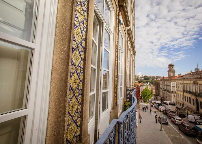 Апартаменты Adorable In Great Area Порту